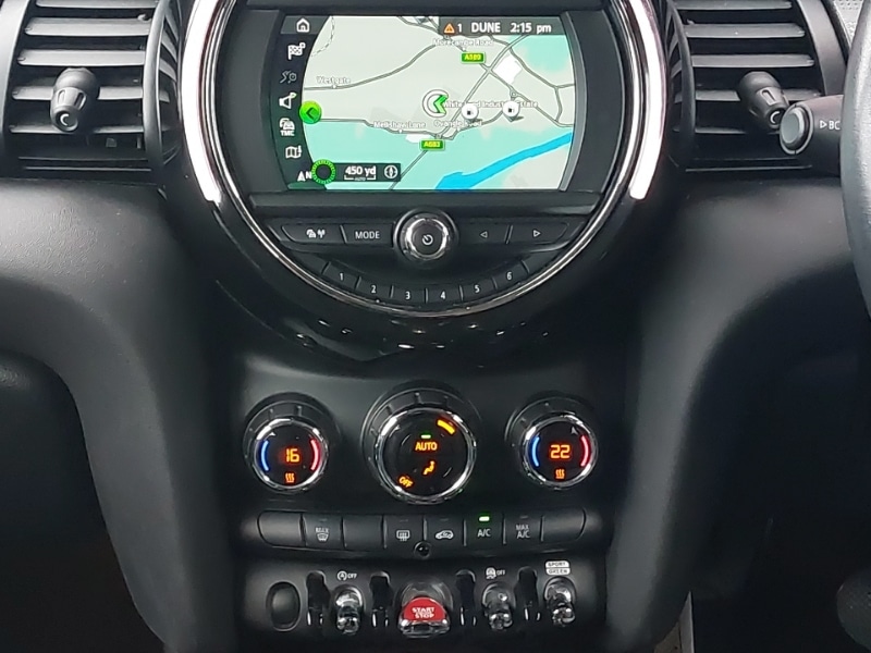 Used MINI Hatch 2018 for sale - 76537067: Photo 10