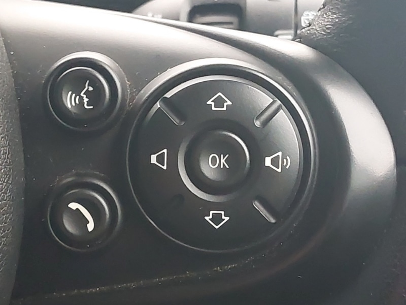 Used MINI Hatch 2018 for sale - 76537067: Photo 12