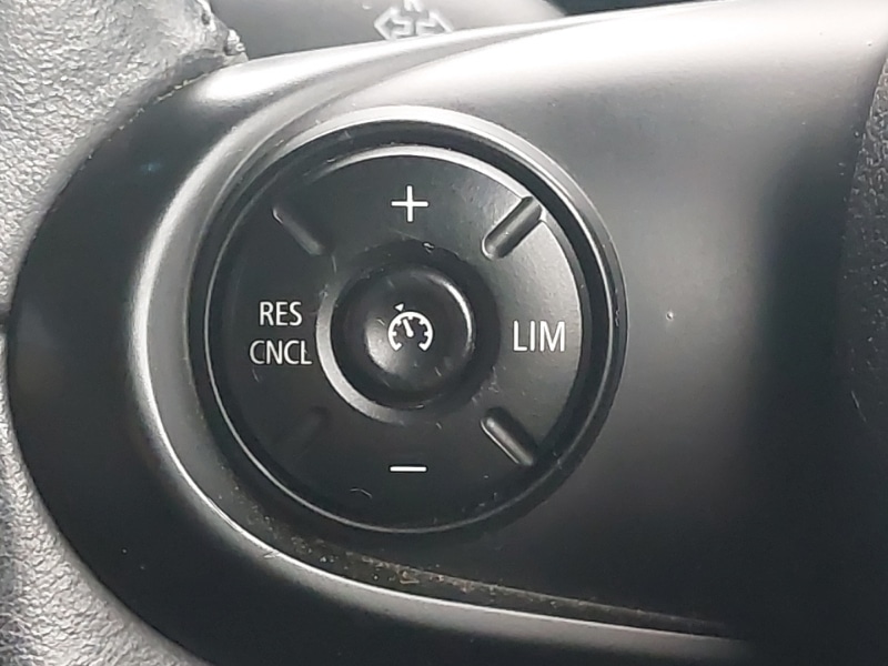 Used MINI Hatch 2018 for sale - 76537067: Photo 13