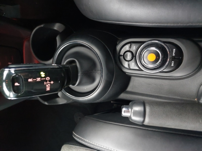 Used MINI Hatch 2018 for sale - 76537067: Photo 17