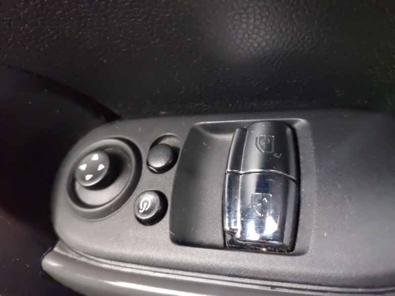 Used MINI Hatch 2018 for sale - 76537067: Photo 19