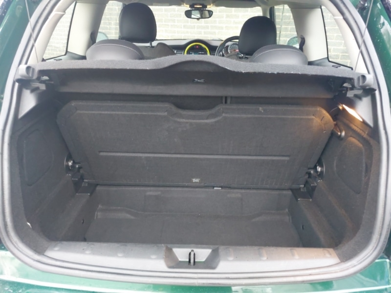 Used MINI Hatch 2018 for sale - 76537067: Photo 8