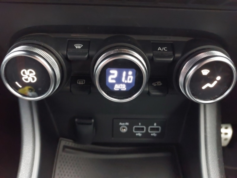 Used Renault Captur 2022 for sale - 76233370: Photo 19