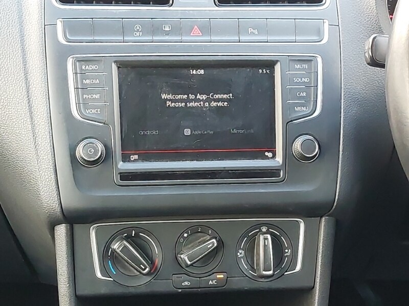 Used Volkswagen Polo 2016 for sale - 77433465: Photo 10