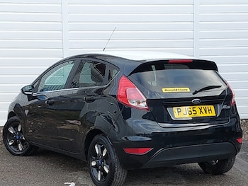 Used Ford Fiesta 2015 for sale - 77458176: Photo