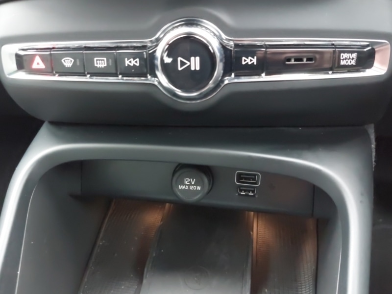 Used Volvo XC40 2023 for sale - 77605946: Photo 16