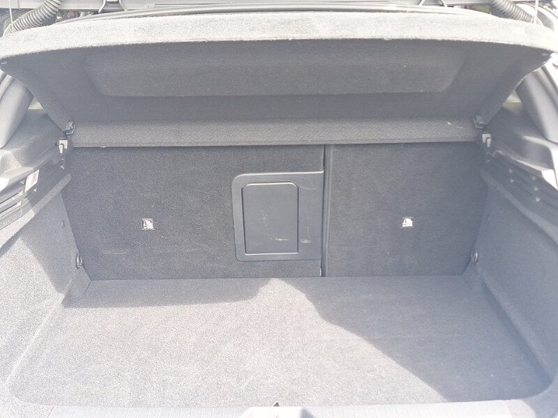 Used Vauxhall Astra 2023 for sale - 76301674: Photo 8