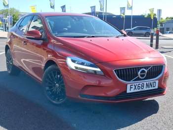 2018 - T2 [122] Momentum Nav Plus 5dr