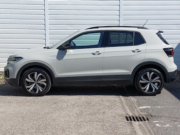 Used Volkswagen T-Cross 2024 for sale - 78821271: Photo