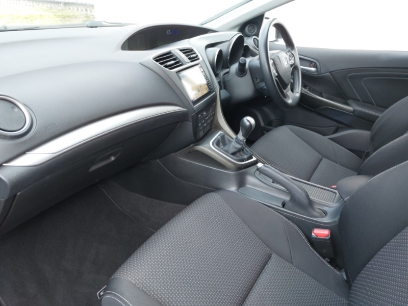 Used Honda Civic 2016 for sale - 77837449: Photo 5