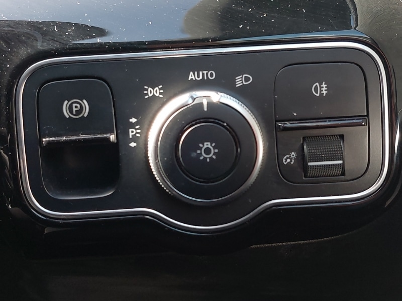 Used Mercedes-Benz A-Class 2019 for sale - 78040847: Photo 19