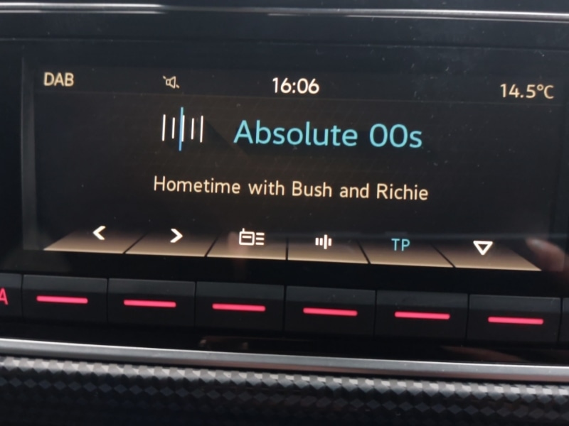 Used Volkswagen up! 2021 for sale - 76484001: Photo 14