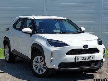 Used Toyota Yaris Cross 2023 for sale - 79153053: Photo