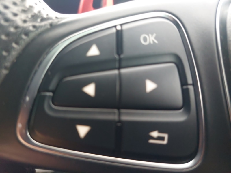 Used Mercedes-Benz A-Class 2018 for sale - 76465209: Photo 12