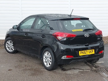 Used Hyundai i20 2017 for sale - 78440918: Photo