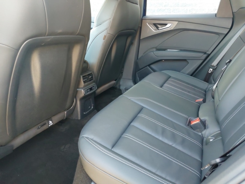 Used Audi Q4 e-tron 2024 for sale - 77841971: Photo 6