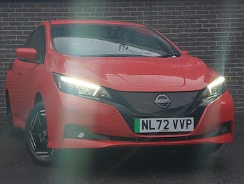 Nissan - Leaf