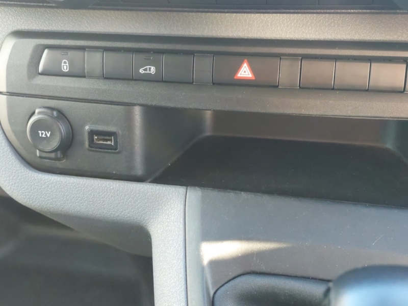 Used Vauxhall Vivaro 2021 for sale - 77105522: Photo 19