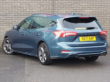 Used Ford Focus 2021 for sale - 77034812: Photo