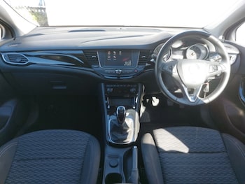 Used Vauxhall Astra 2018 for sale - 78374114: Photo