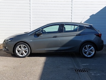 Used Vauxhall Astra 2018 for sale - 78374114: Photo