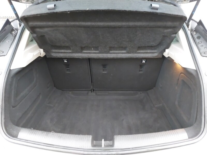 Used Vauxhall Astra 2018 for sale - 77284344: Photo 8