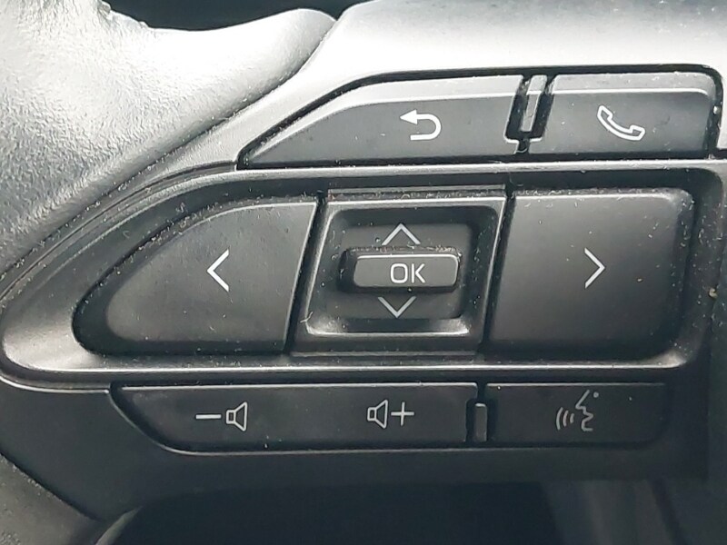 Used Toyota Yaris 2022 for sale - 77816377: Photo 13