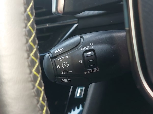 Used Peugeot 208 2020 for sale - 76135045: Photo 12