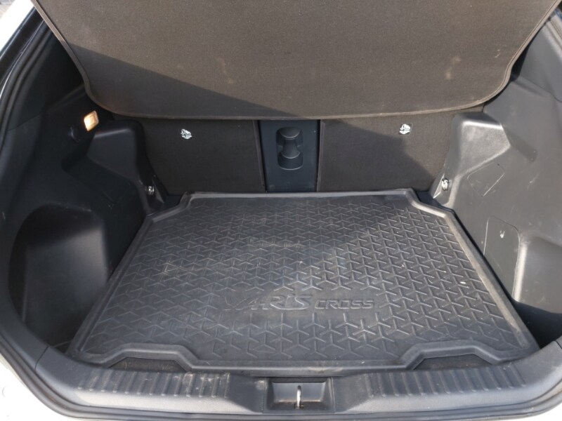 Used Toyota Yaris Cross 2022 for sale - 77816432: Photo 8