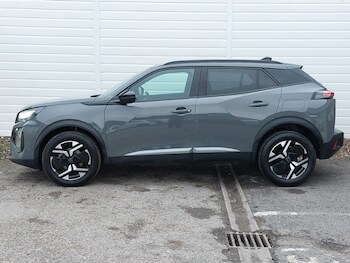 Used Peugeot 2008 2023 for sale - 77466273: Photo