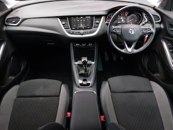 Used Vauxhall Grandland X 2020 for sale - 76309046: Photo 2