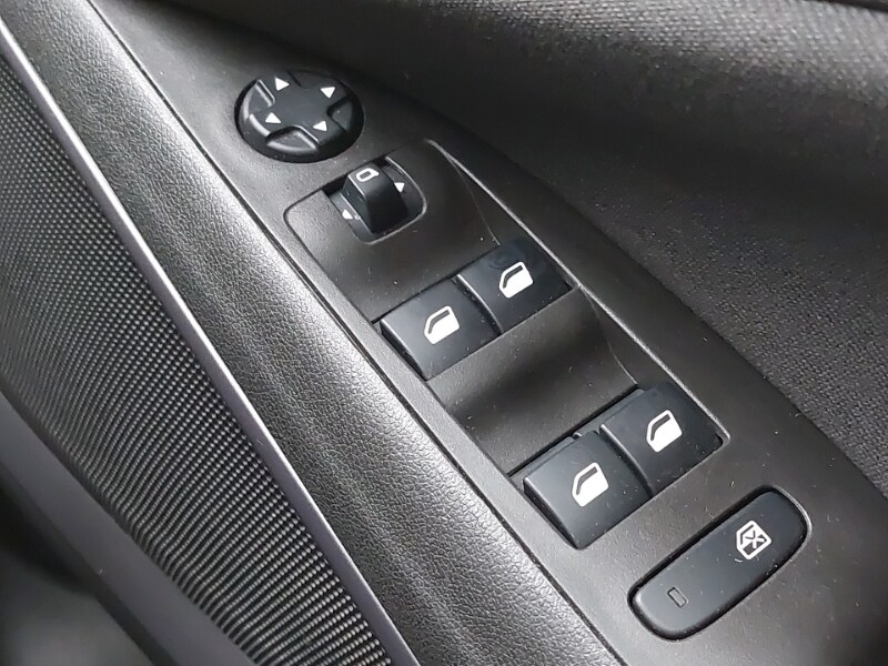 Used Vauxhall Crossland 2022 for sale - 77508972: Photo 18