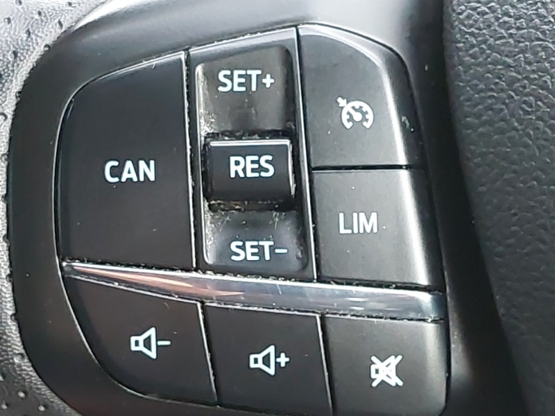 Used Ford Focus 2021 for sale - 77015034: Photo 14