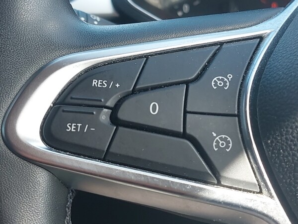 Used Renault Captur 2020 for sale - 76054432: Photo 14