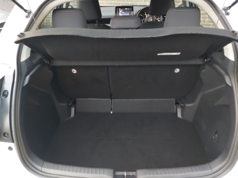 Used Toyota Yaris 2022 for sale - 76484004: Photo 8