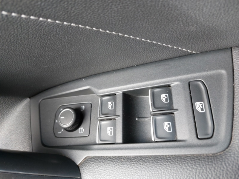 Used Volkswagen Tiguan 2018 for sale - 78071169: Photo 12