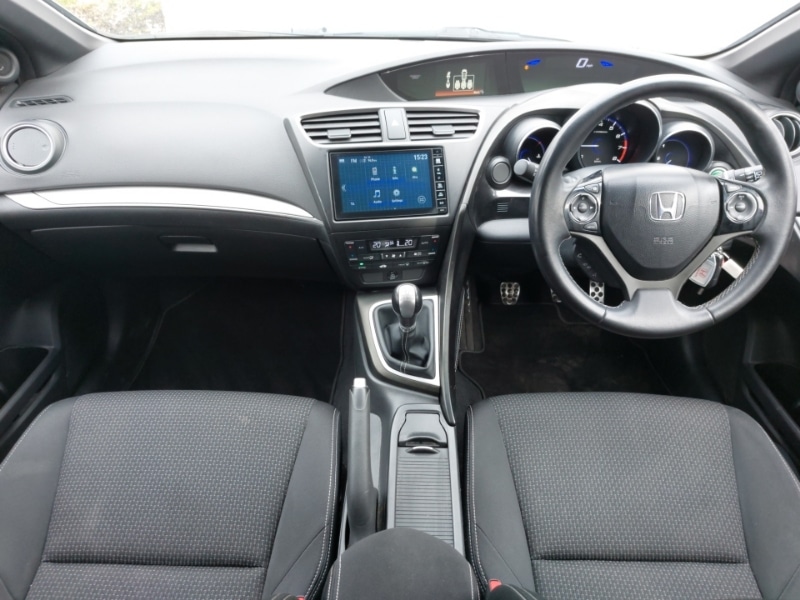 Used Honda Civic 2016 for sale - 78112903: Photo 2