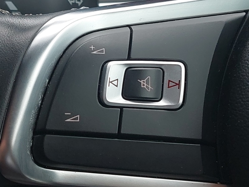 Used Volkswagen Polo 2018 for sale - 76911770: Photo 14