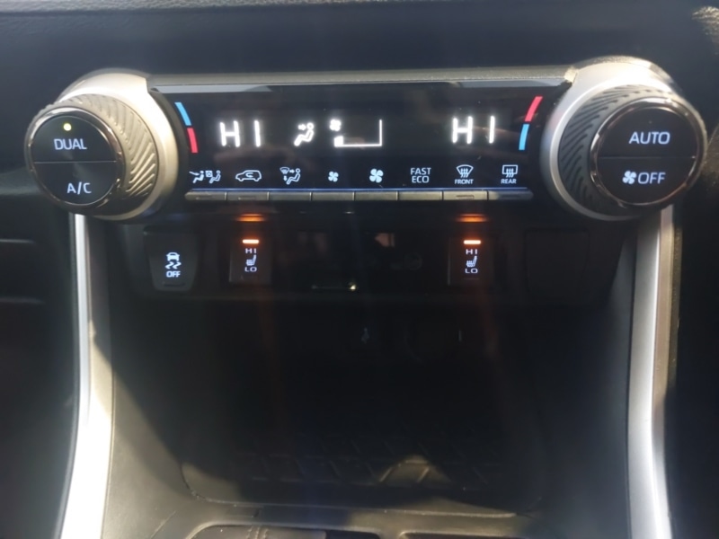 Used Toyota RAV4 2021 for sale - 76397325: Photo 16