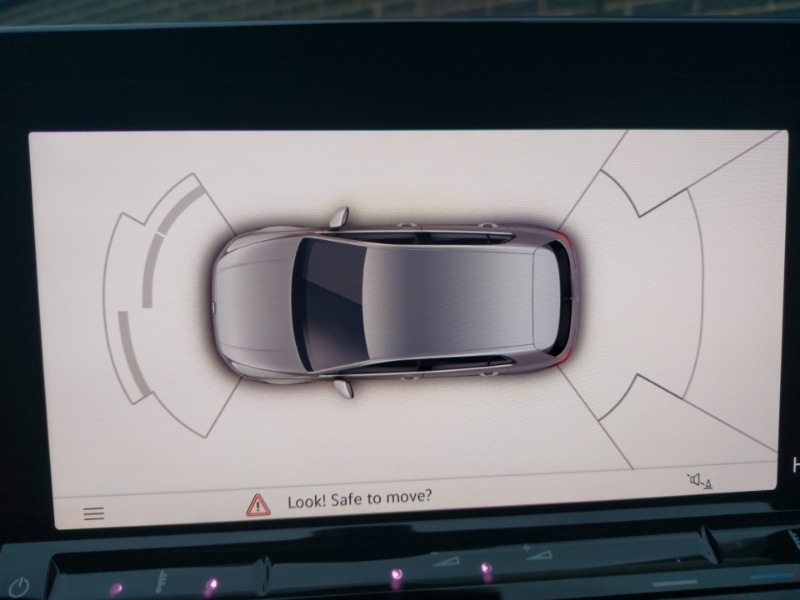 Used Volkswagen Golf 2024 for sale - 76721544: Photo 11