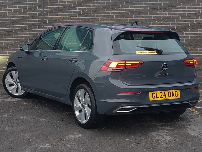 Used Volkswagen Golf 2024 for sale - 76721544: Photo 3