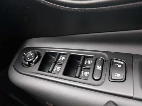 Used Jeep Renegade 2023 for sale - 76195372: Photo 19