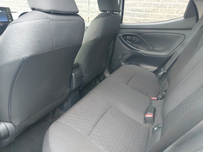 Used Toyota Yaris 2022 for sale - 76880151: Photo 6