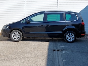 Used Volkswagen Sharan 2019 for sale - 78440064: Photo