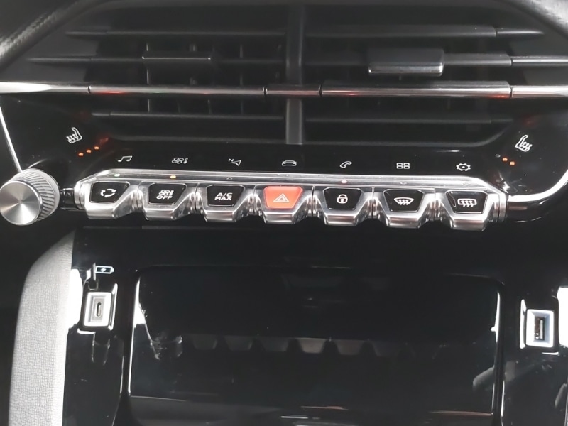 Used Peugeot 2008 2022 for sale - 77299531: Photo 15