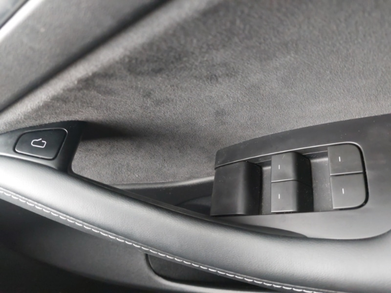 Used Tesla Model 3 2021 for sale - 77150041: Photo 14