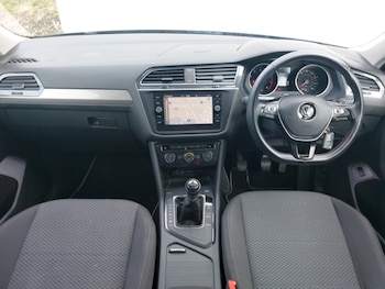 Used Volkswagen Tiguan Allspace 2021 for sale - 78085143: Photo