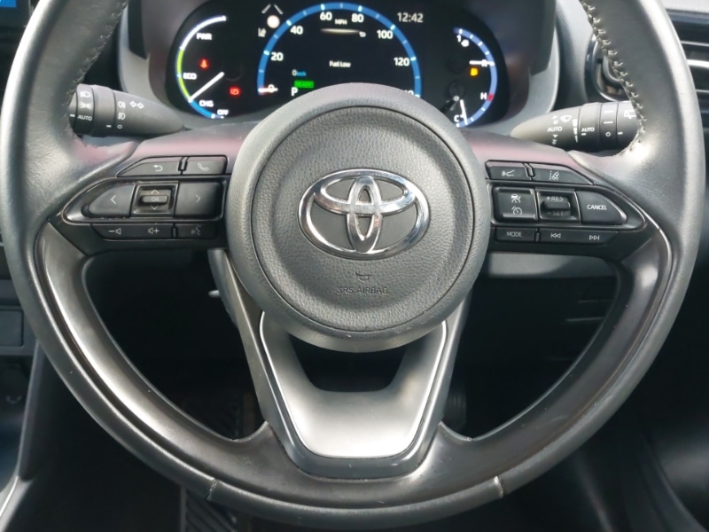 Used Toyota Yaris Cross 2022 for sale - 76737018: Photo 11