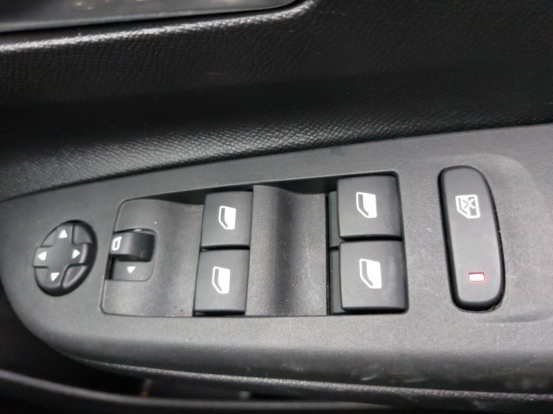 Used Vauxhall Corsa 2023 for sale - 76925193: Photo 12