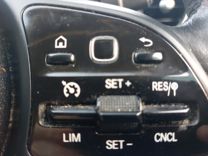 Used Mercedes-Benz C Class 2018 for sale - 76414829: Photo 13